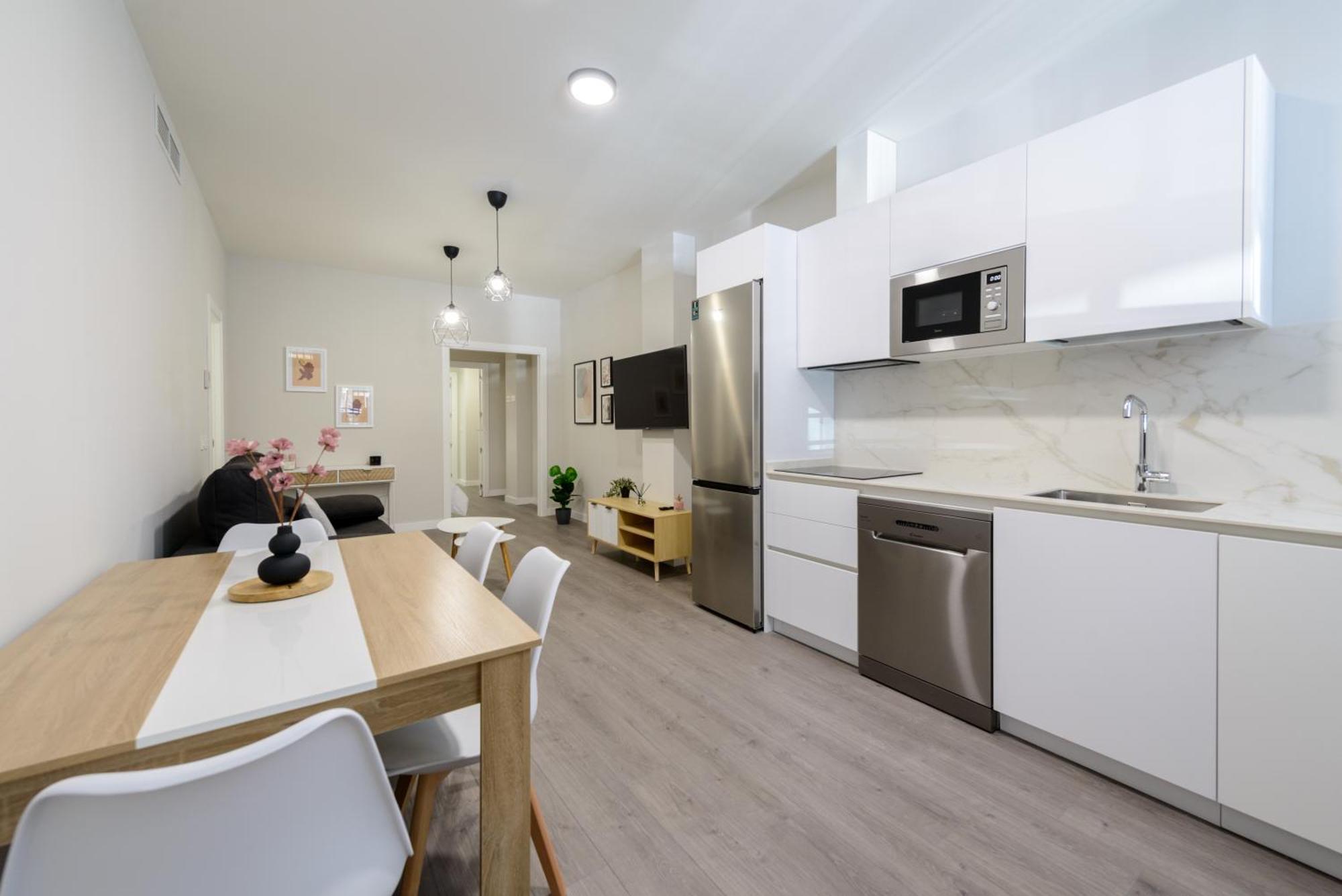 Torrejon Suites ตอร์เรคอน เด อาร์ดอซ ภายนอก รูปภาพ